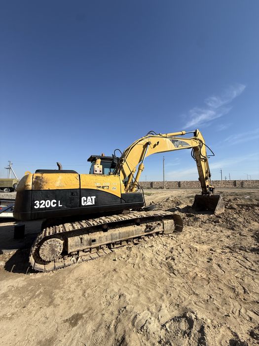Аренда Экскаватор Cat 320