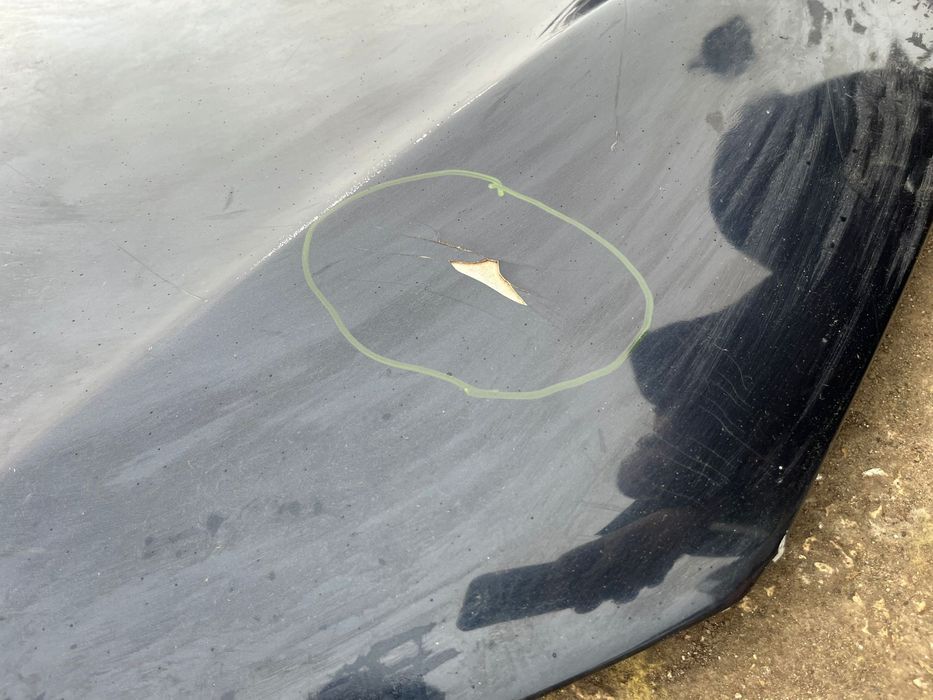 Преден капак за Ауди AUDI Q7 4L0 със забележки