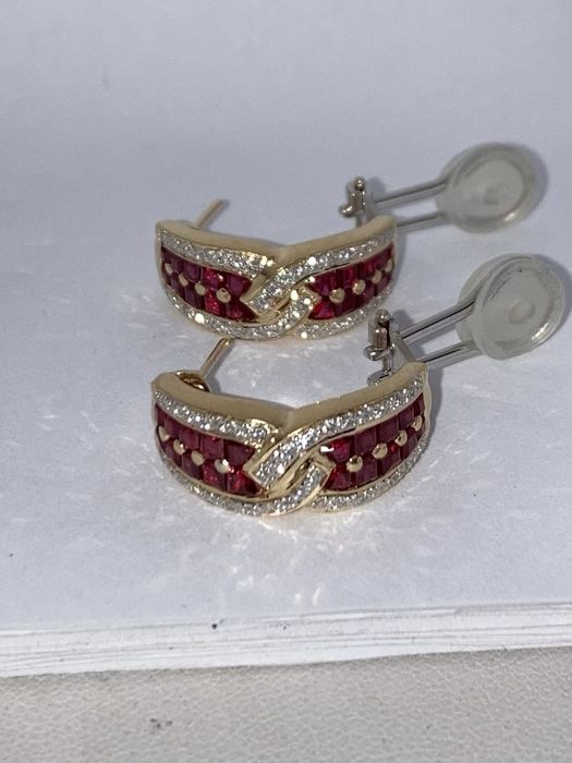 Cercei aur 18kt.cu rubine si diamante
