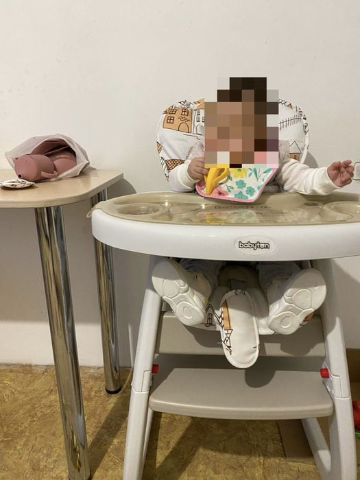 Продам стульчик для кормление