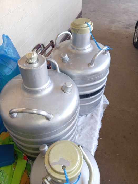 Посуда для жидкого азота (дьюар)