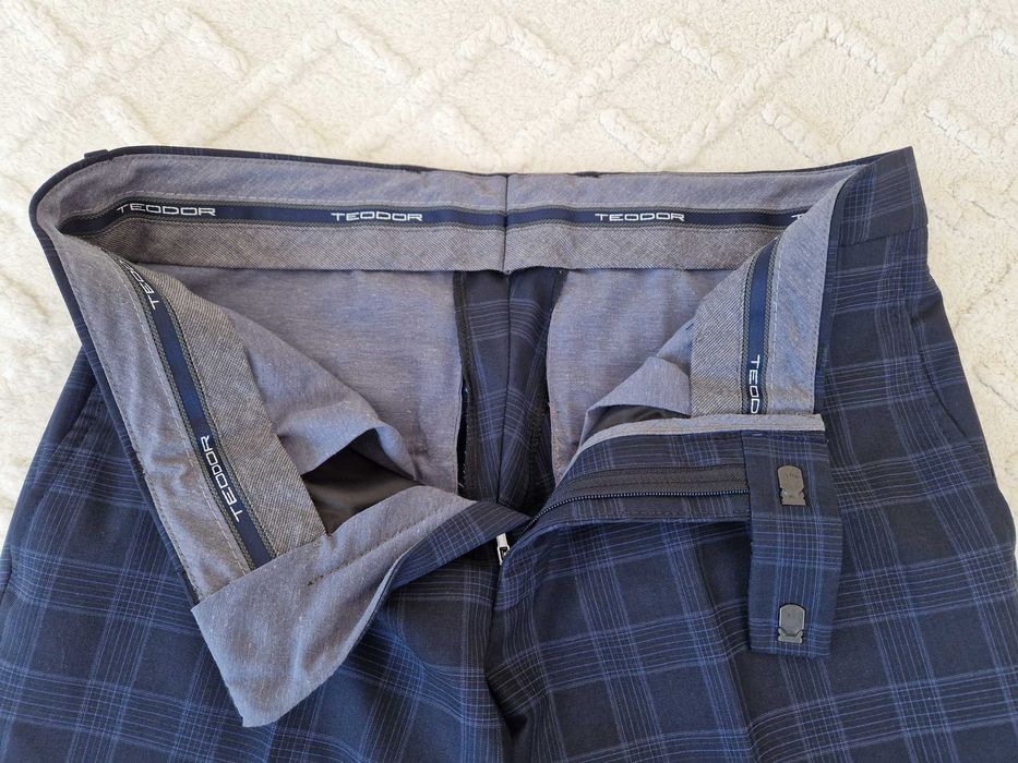 Мъжки костюм TEODOR