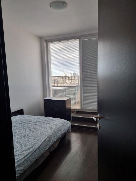 Дава се под наем Тристаен апартамент в София, Младост 4 - 84 кв.м за 746.64 € - Снимка #2