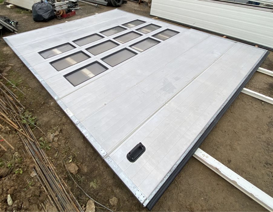 USA SECTIONALA INDUSTRIALA  Nassau poarta  garaj H 500 x L 405 Garanti