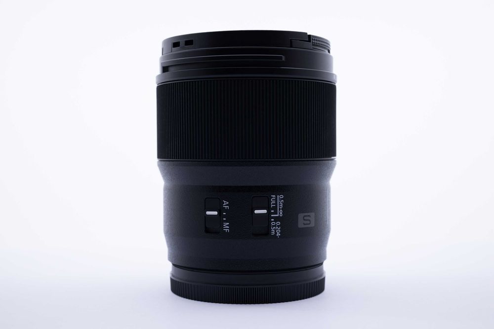 Panasonic Lumix S 100mm f/2.8 Macro - Leica L - КАТО НОВ, Пълен комплект, Гаранция до края на 2027!
