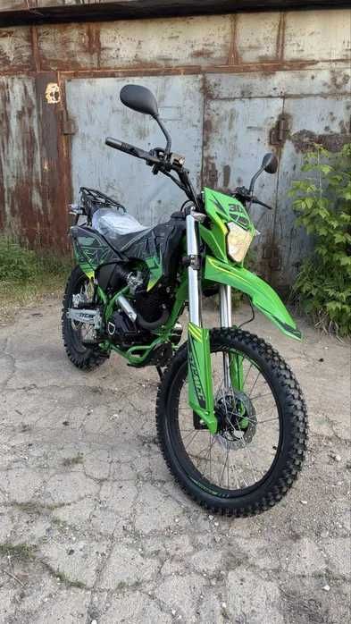 Кроссовый эндуро 300 сс (кубов)
