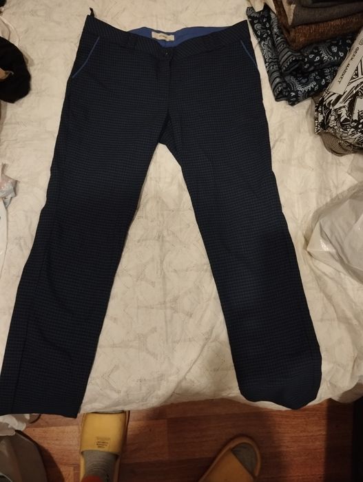 Брюки все в отличном состоянии