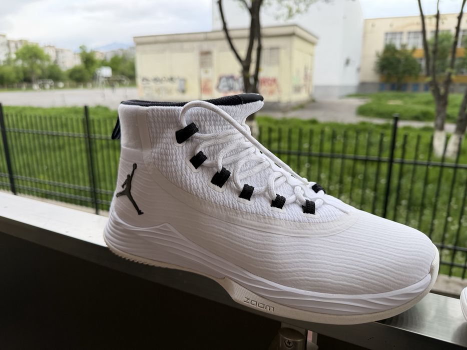 Nike jordan  маратонки