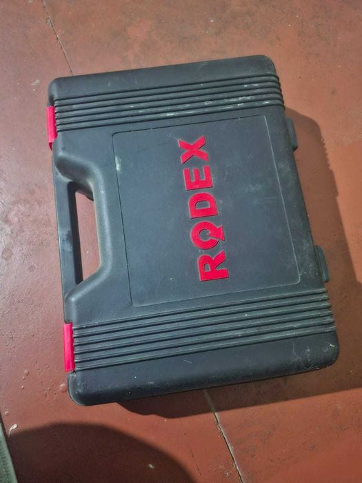 Продам машинку для стрижки овец RODEX