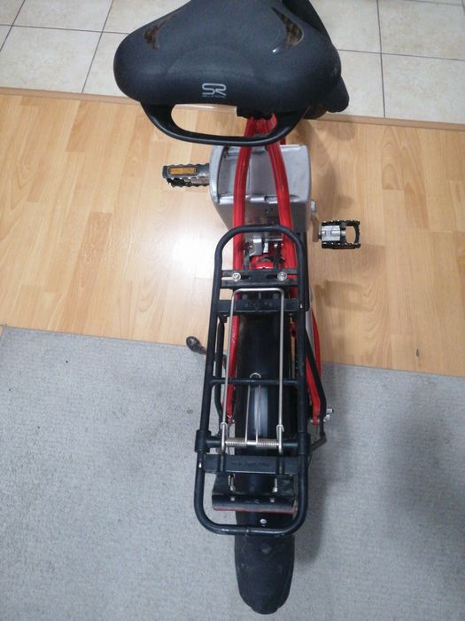 Bicicleta Flyer pe 20,baterie 12A