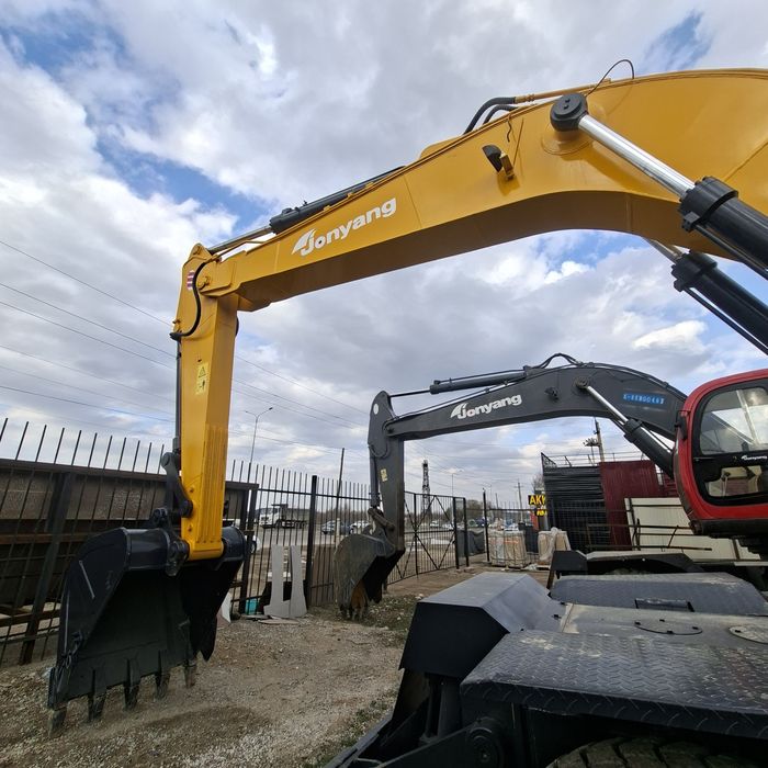 JYL210E Гусеничный Экскаватор 2020г