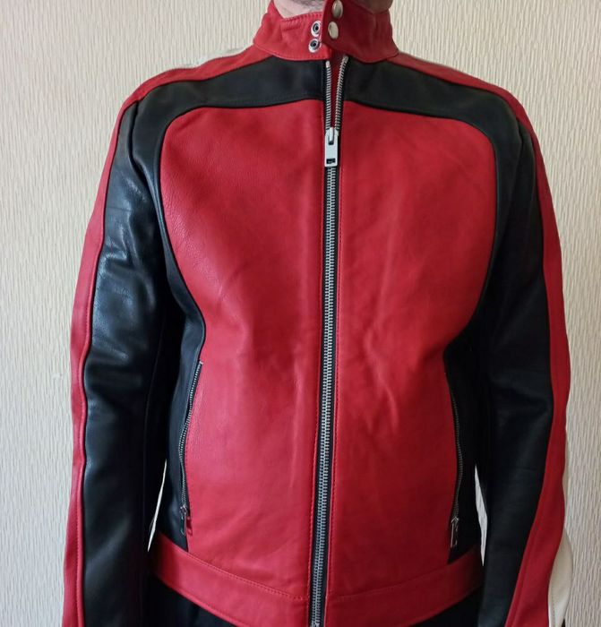 Продам мужскую натуральную кожанную куртку размер 48-50,