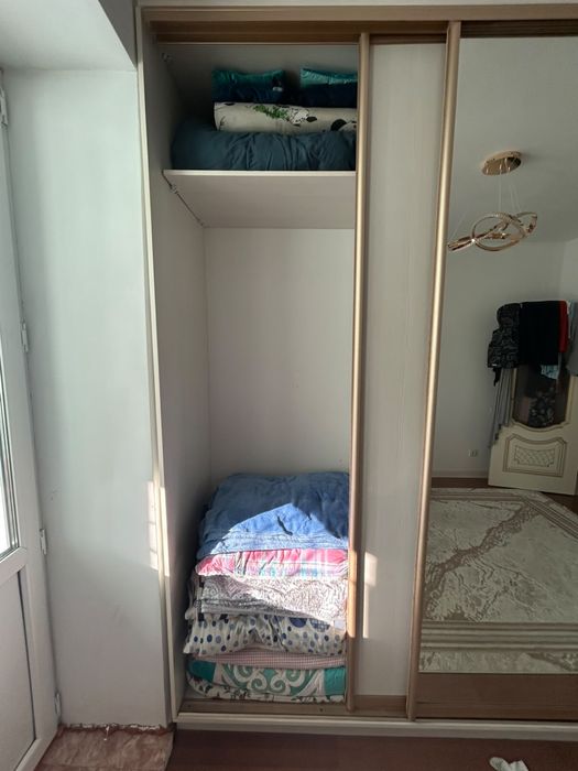 Шкаф купе в идеальном состоянии