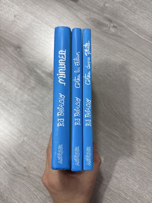 Seria de carti minunea