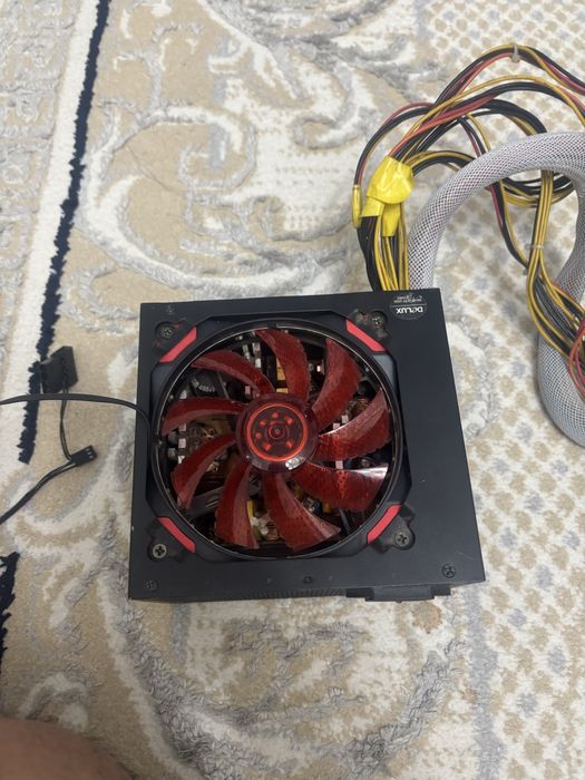 Блок питания 1000W