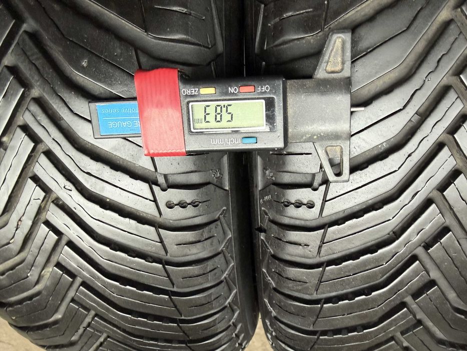 2x Anvelope Vara 185/65 R15 - Michelin Cross Climate 2