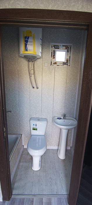 Konteyner domik 13,7 metrlik 3 xona alohida sanuzel bilan