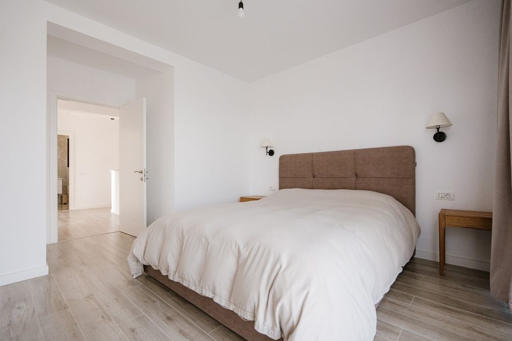 DUPLEX MODERN DE VÂNZARE în ALBA IULIA | 118 m² utili | 250 m² teren | Aproape de CETATE
