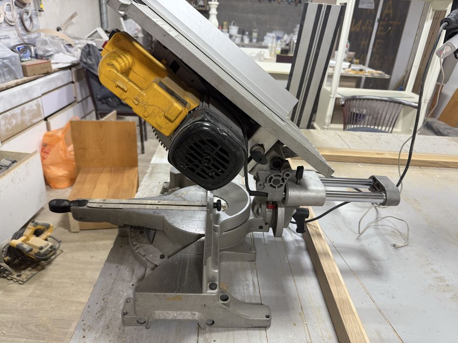 DeWalt углапил за 320000