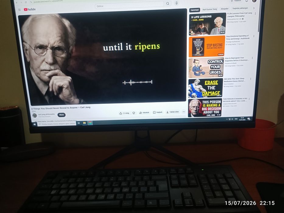 Kampyuter sotiladi stolniy