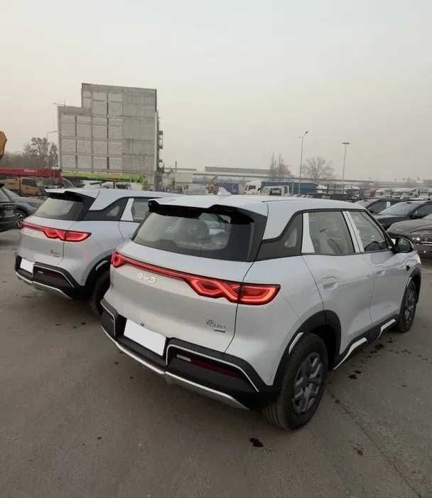 BYD YUAN UP smart drive