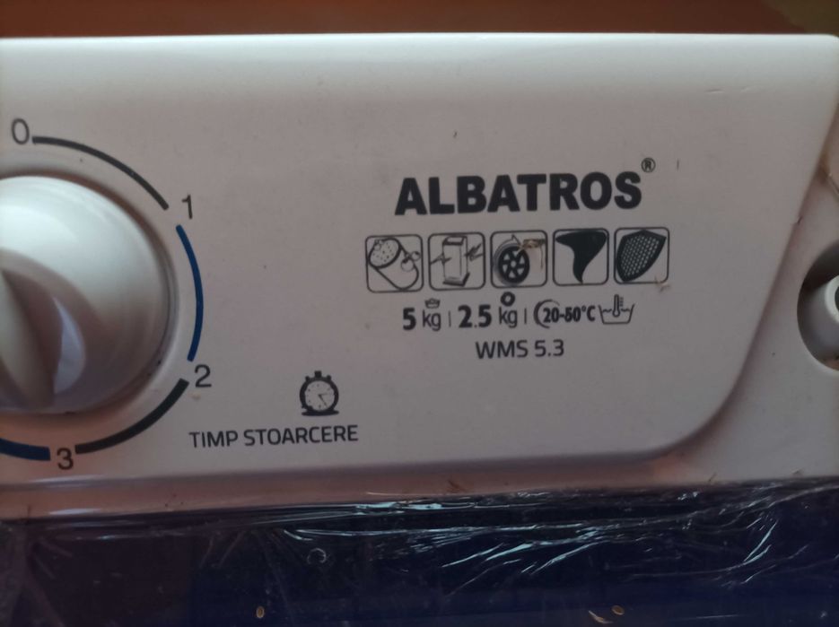 Mașină de spălat albatros