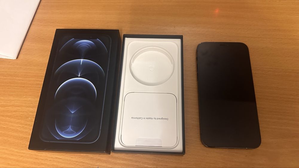 Продам IPhone 12 pro 128 gb