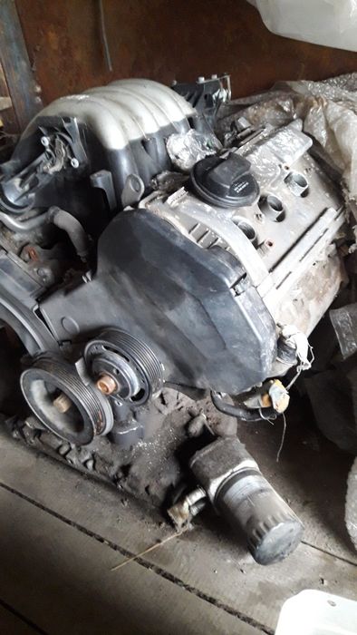 Двигатель ALF 2.4 в нерабочем состоянии