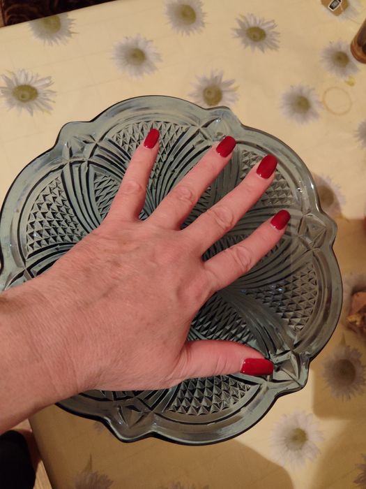 Фруктовница на ножке