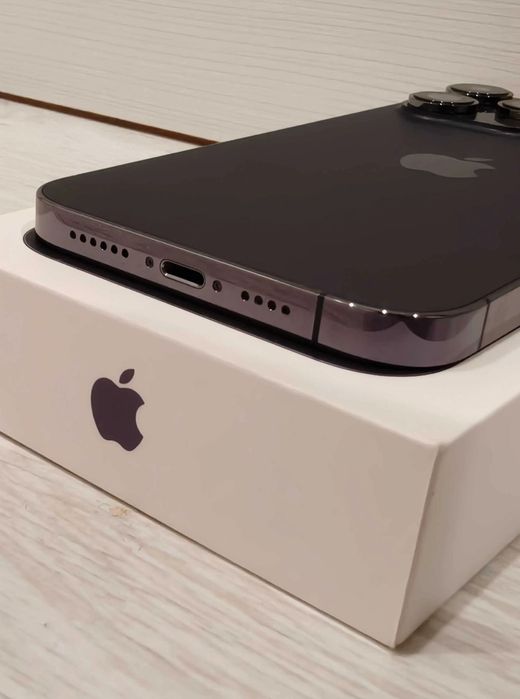 Продавам iPhone 14 Pro Max