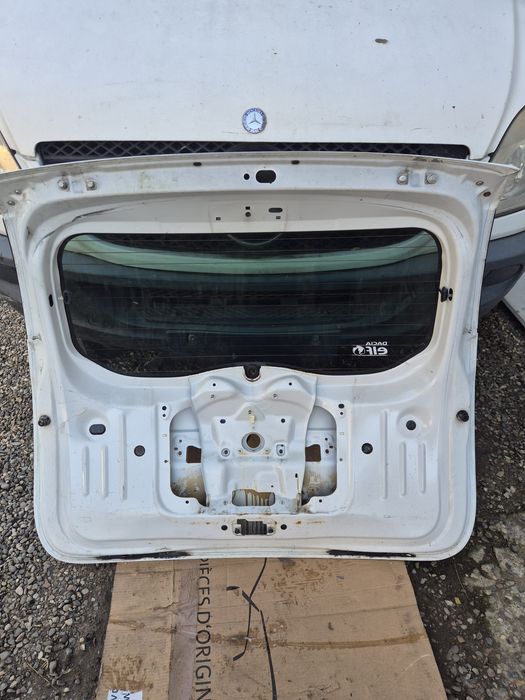 Haion Dacia Duster 2010-2017. Fără rugină.