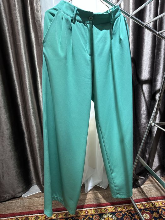 Отличная двойка для девушки размер 46