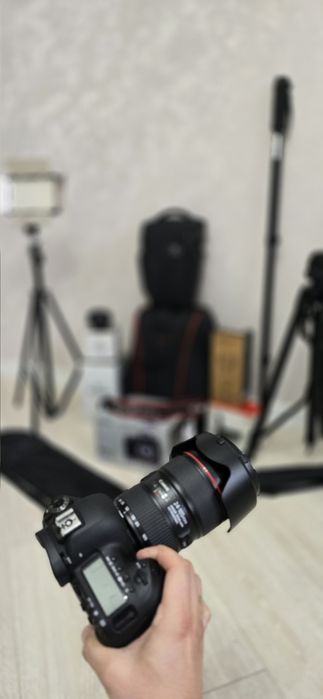 Canon 5d Mark IV