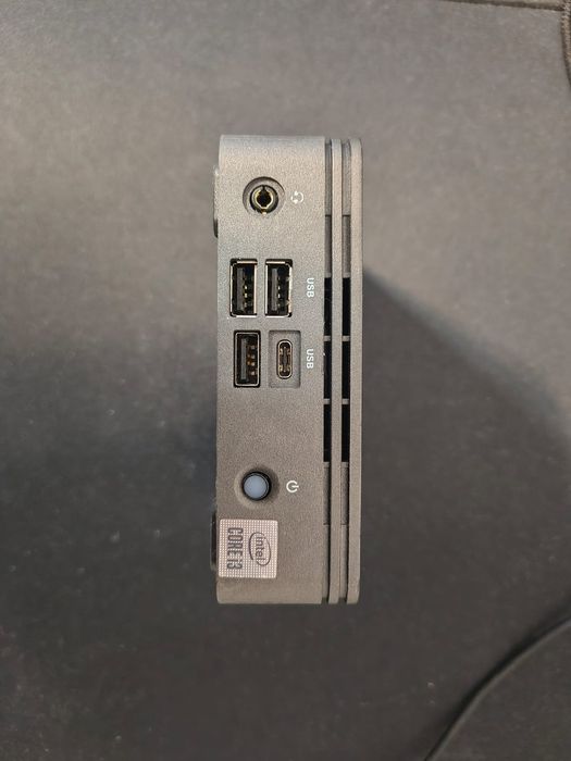 Mini PC Gigabyte Brix BRi3H-10110 i3-10110U 8GB  DDR4 256GB NVme