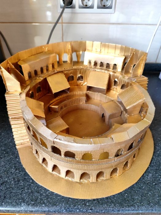 Макет Колизея  35*38см