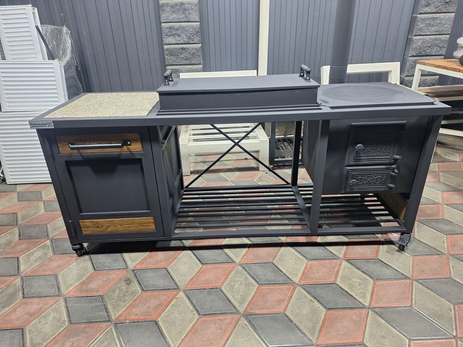 Мангал, печь, рабочая поверхность.