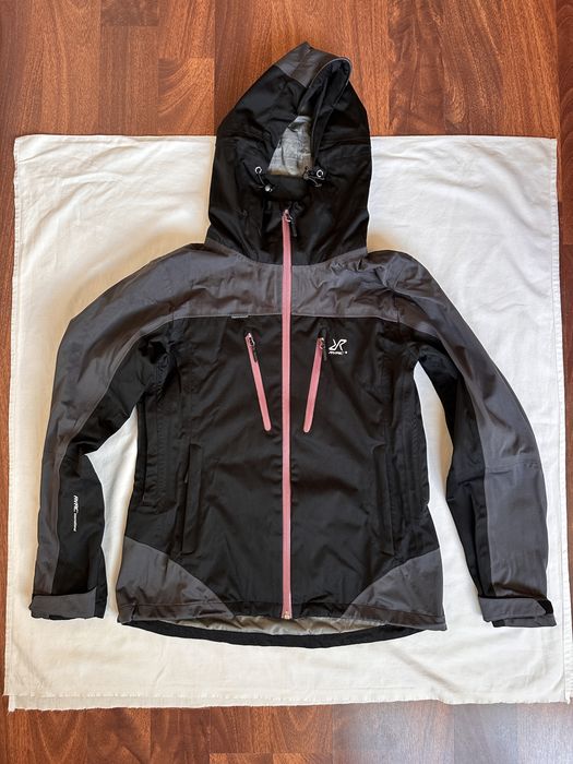 Jacheta impermeabila,dama,Revolution Race,marime S