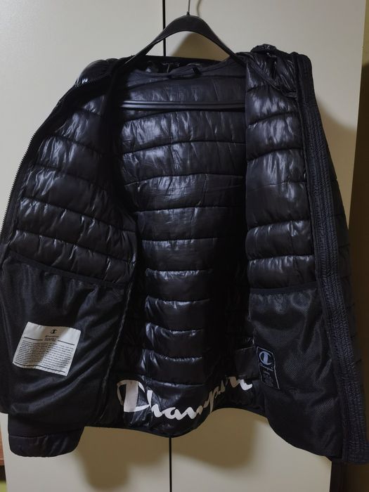 Яке с качулка Champion