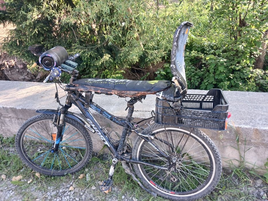 Bicicleta de vânzare