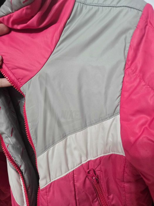 Яке с две лица Nike