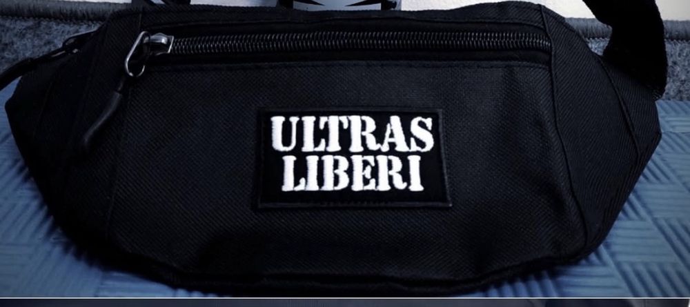Vând borseta Ultras liberi, nou nouță