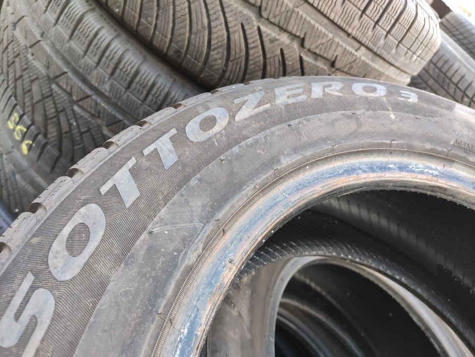 2бр Зимни гуми 215 60 16 - Pirelli - DOT 2022