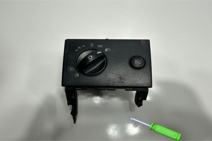 Comutator lumini A6395450504 Mercedes-Benz Vito W639