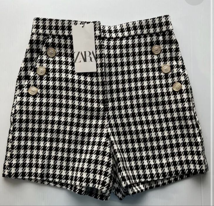 Къси панталонки ZARA