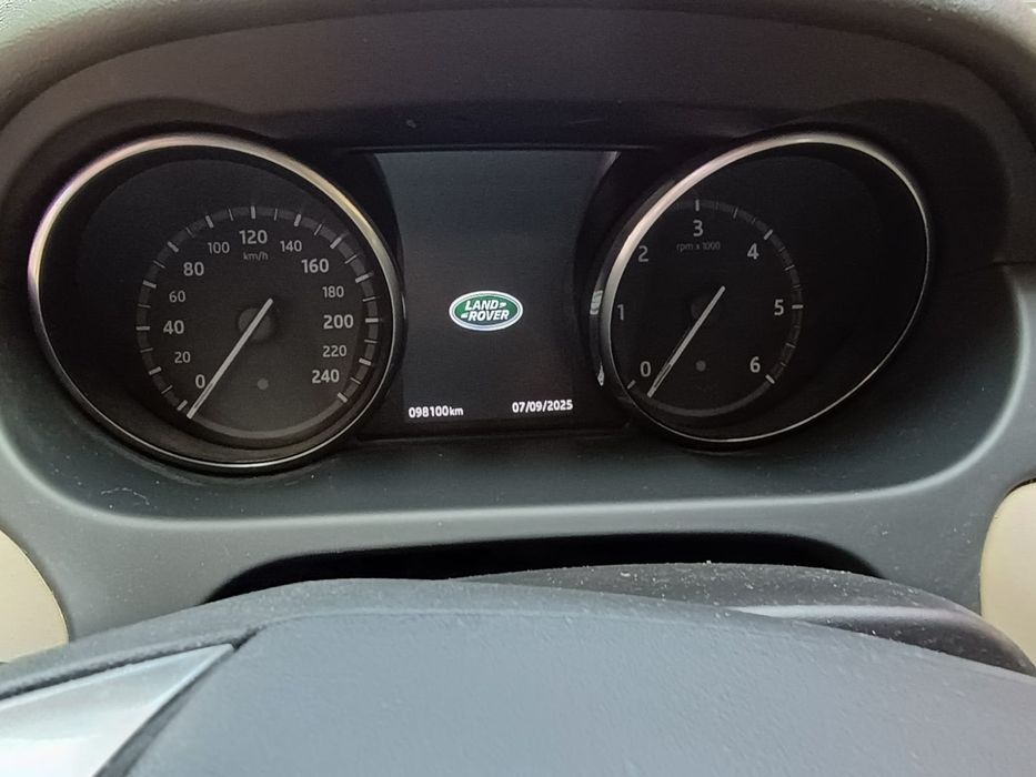 Land Rover Discovery Sport HSE - 4x4,automata, 184 CP, echipare full