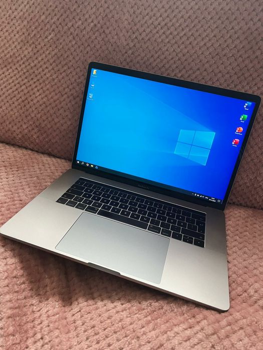 Macbook Pro 2017 16Gb RAM 1Tb SSD Video Dedicat 4Gb FULL BOX