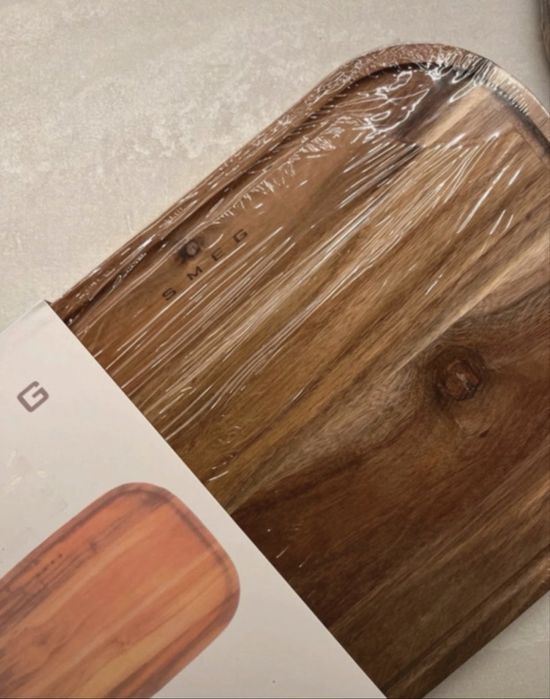 Tocator din lemn masiv Smeg, nou