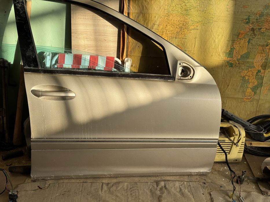 Врати за mercedes w203 sedan