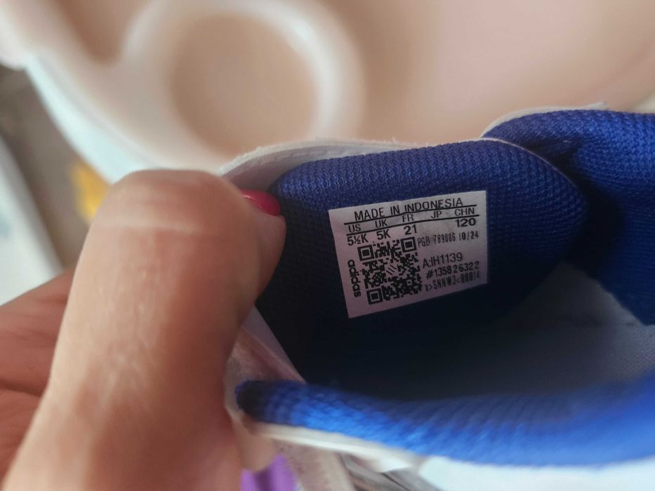 Adidas/Nike Оригинални маратонки