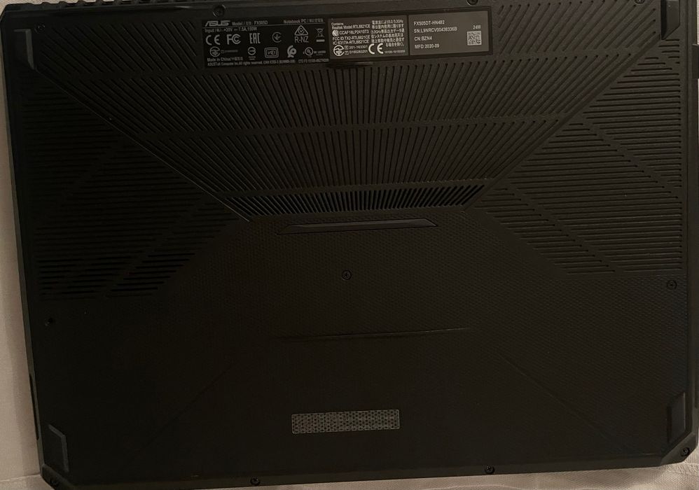 Vând leptop TUF Gaming